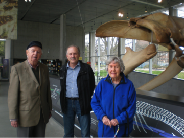 Dr. Newman Founding Director of Vancouver Aquarium Came for a Visit